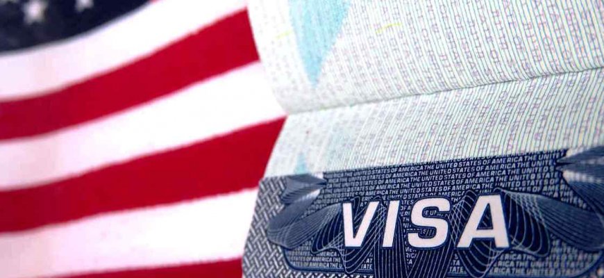 США ввели новые пункты в анкету на визу