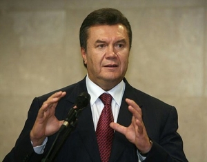Янукович пообещал уже в конце года безвизовый режим с ЕС