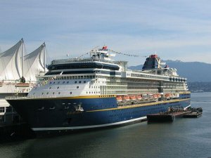 Вакансии для работы на круизных лайнерах Celebrity Cruises и Royal Caribbean